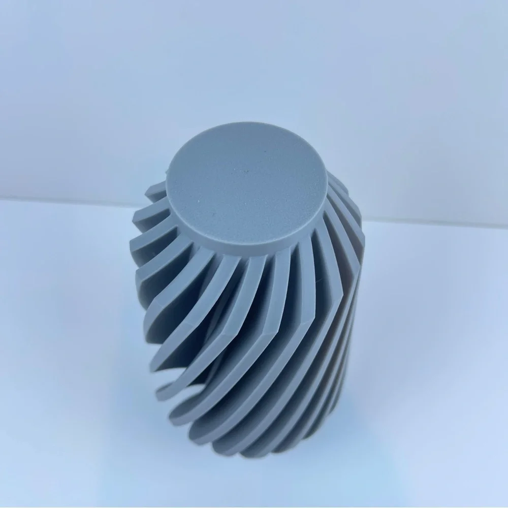 Modern Swirl Vase,  The Travix Vase, Flower Vase, Dried Flowers
